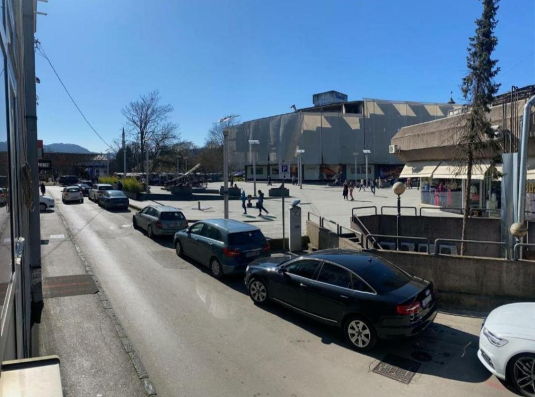 R-Residency Ll Daire Banyaluka Dış mekan fotoğraf